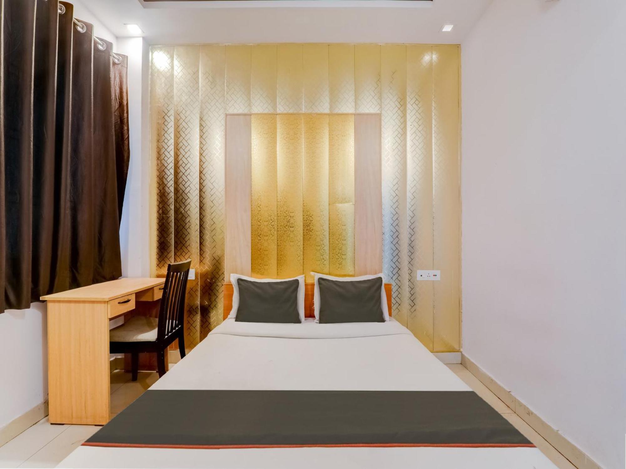 Super Collection O Kiara Guest House Lakhnau Kültér fotó