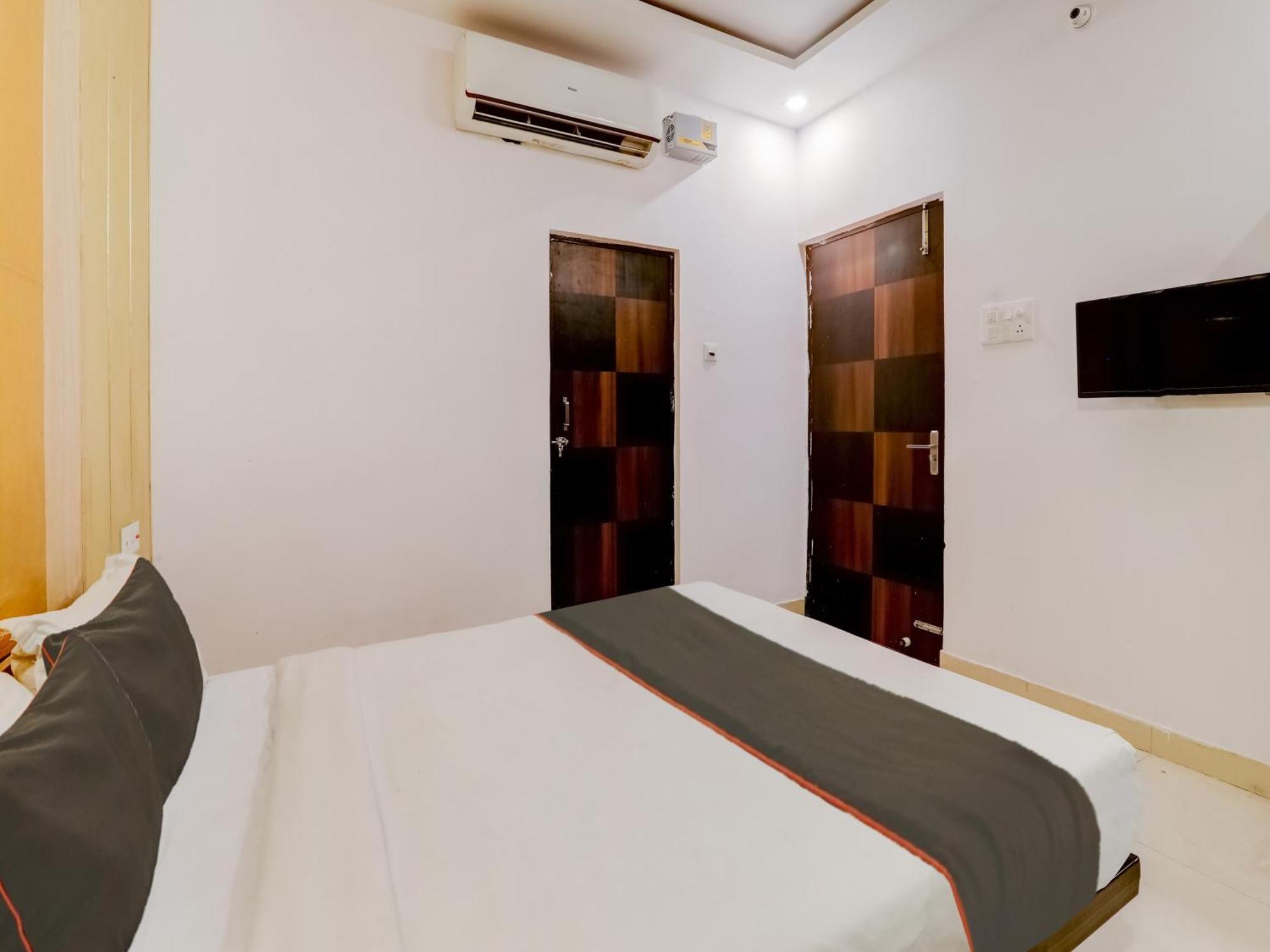 Super Collection O Kiara Guest House Lakhnau Kültér fotó